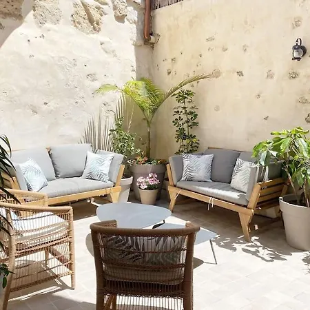 Cortile Ai Tintori Syracuse